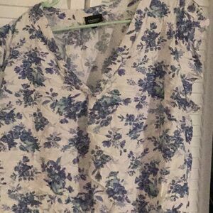 Cute summer, white and blue top